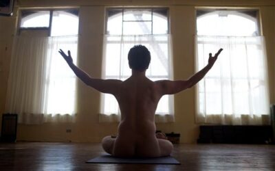 Il Saluto alla Luna: il respiro che unisce corpo e presenza